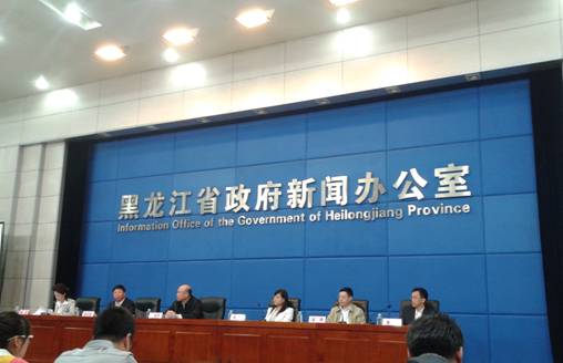 黑龙江省清理行政审批 规范审批流程 开通网上政务中心