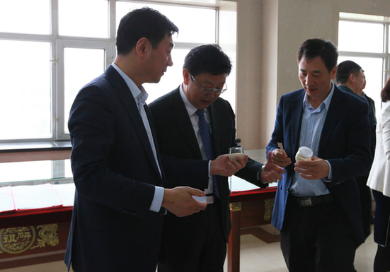 黑河市政府与黑龙江省中医药科学院大健康系列科技成果转化合作签约