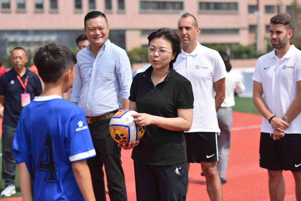 2018年全国青少年校园足球夏令营小学组第一营区（哈尔滨）圆满闭营